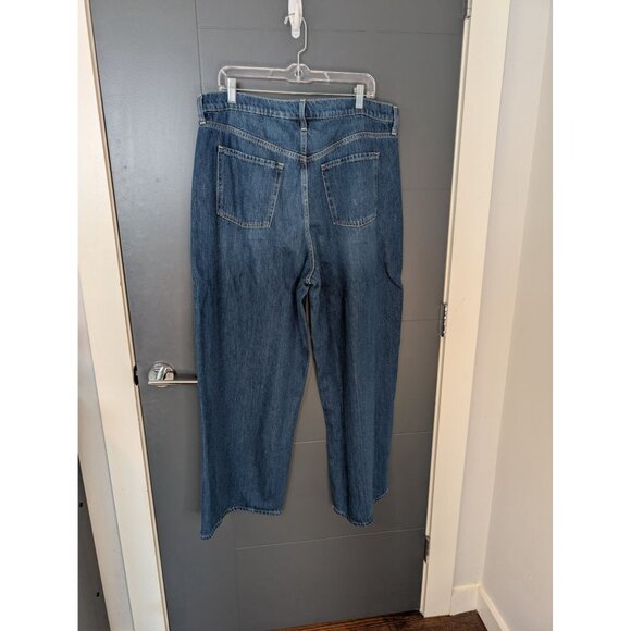 NWT Old Navy High-Waisted Baggy Wide-Leg Jeans Medium Wash - 16 - Picture 3 of 8